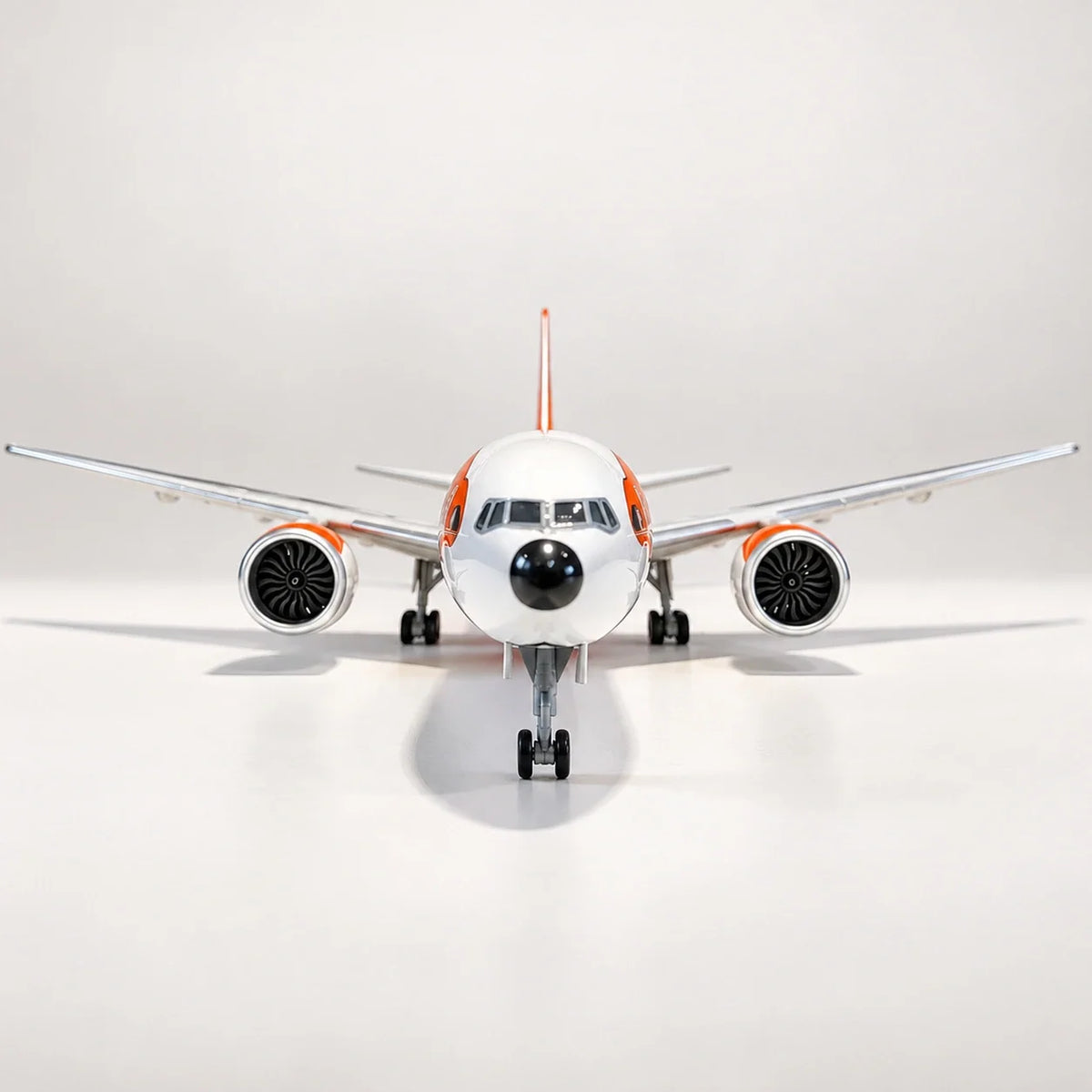 Tiny Boss Boeing 777-300ER · NimoModel Original 1:157 Scale Model — view 13