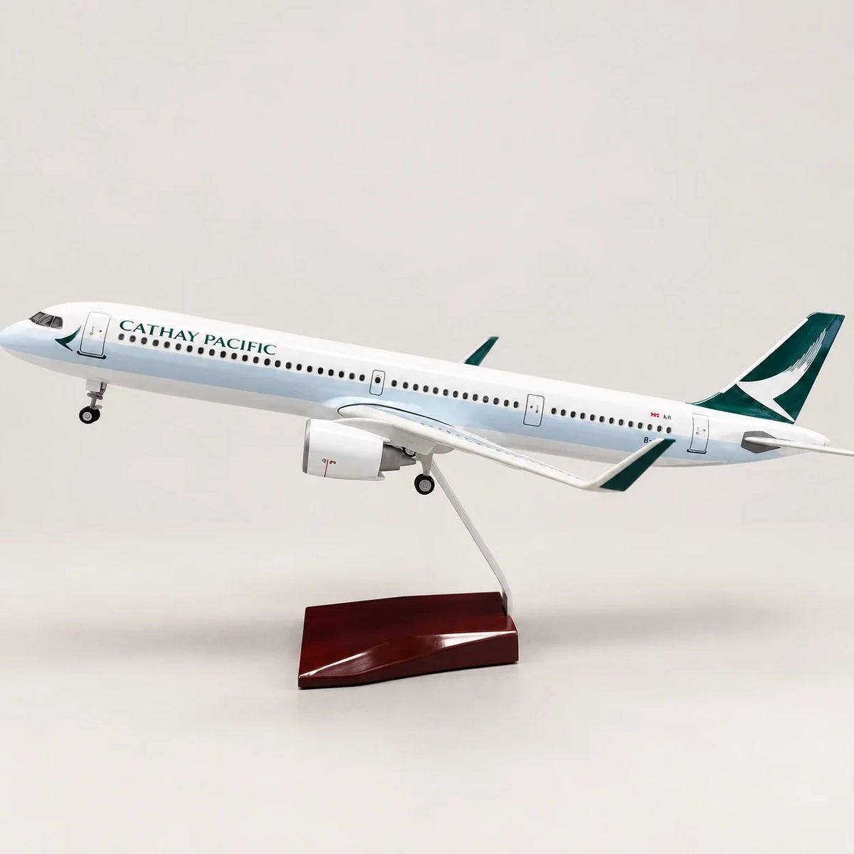 Cathay Pacific Airbus A321neo 1:100 Scale Model
