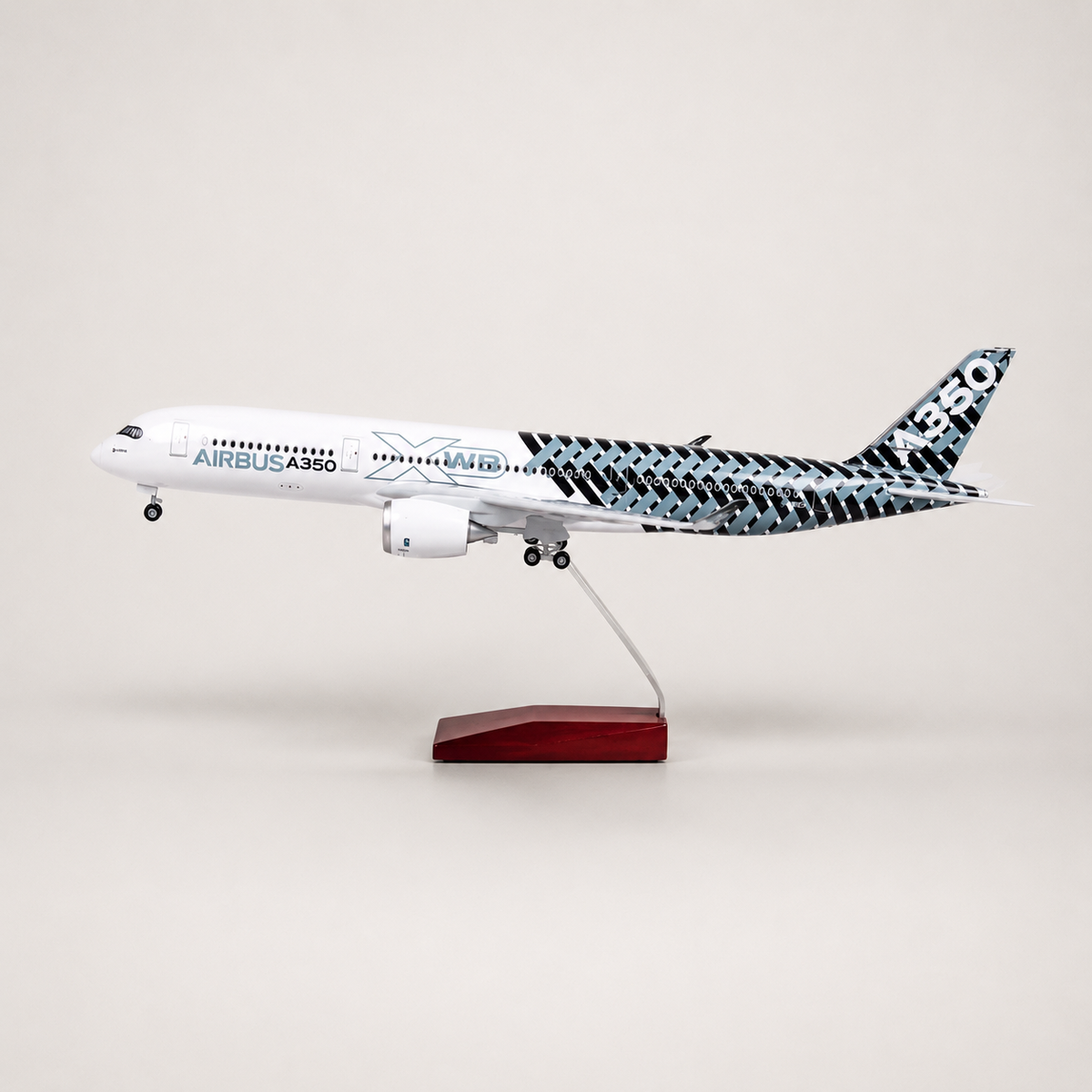 Airbus A350 XWB Prototype Carbon Fibre Livery 1:142 Scale Model