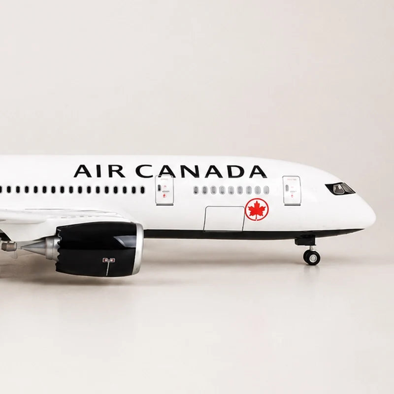 Air Canada Boeing 787 1:130 Scale Model — view 10