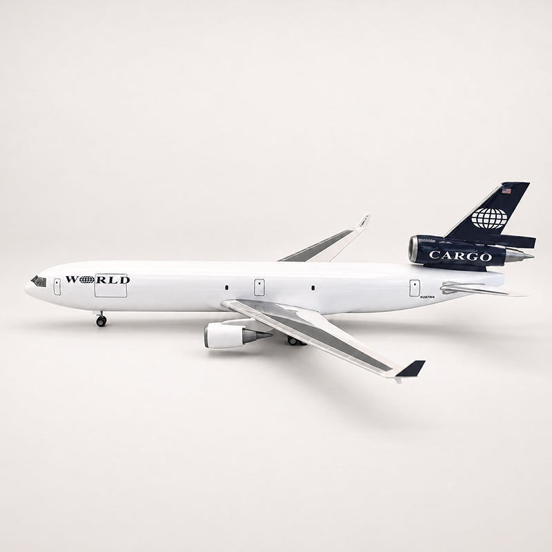 World Airways McDonnell Douglas MD-11 1:130 Scale Model — view 6