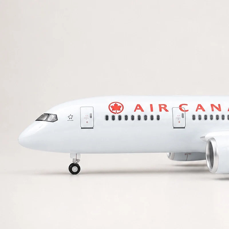 Air Canada Boeing 787 1:130 Scale Model — view 11