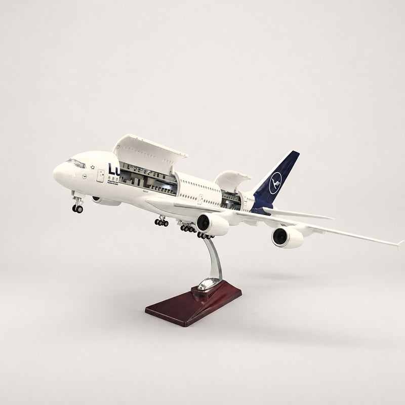 Lufthansa Airbus A380 New Livery 1:160 Scale Model — view 4