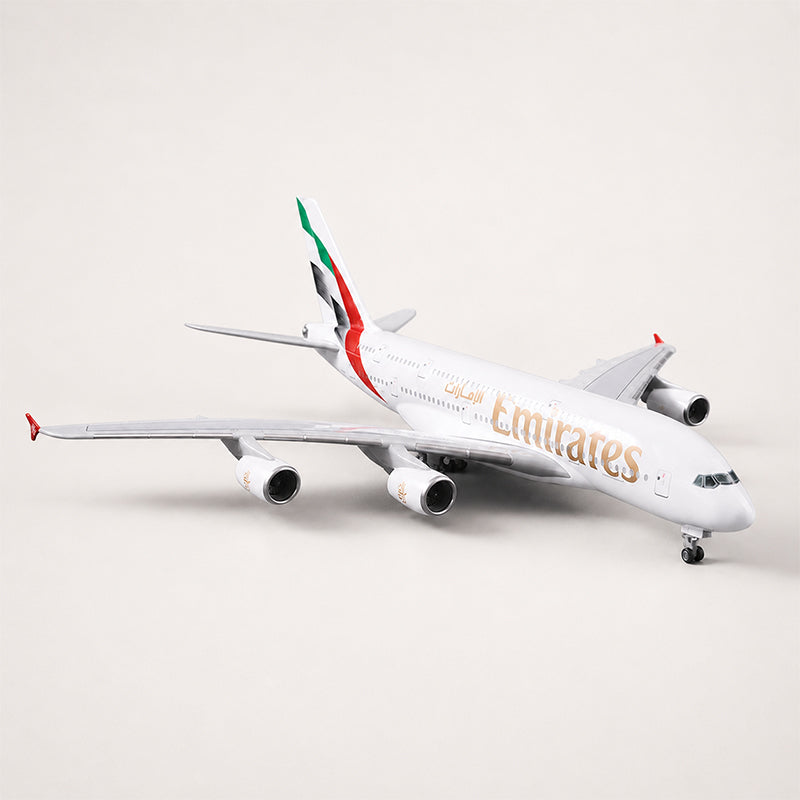 Emirates Airbus A380 1:160 Scale Model — view 9