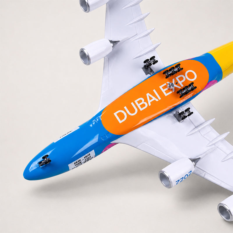 Emirates Airbus A380 Be Part of the Magic 1:160 Scale Model — view 8