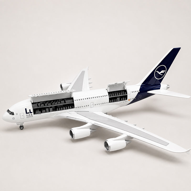 Lufthansa Airbus A380 New Livery 1:160 Scale Model — view 12
