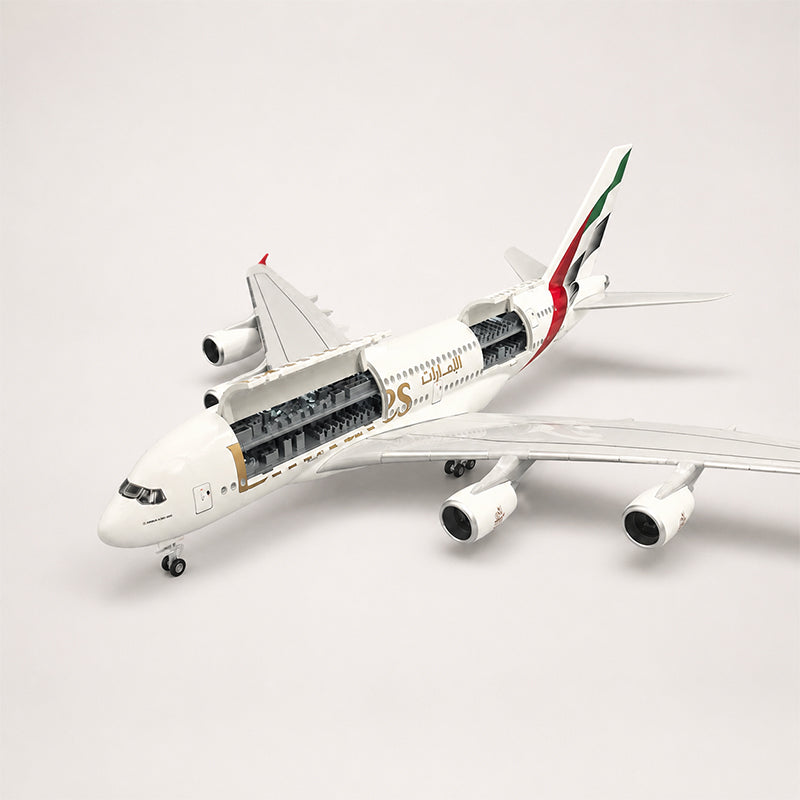 Emirates Airbus A380 1:160 Scale Model — view 7