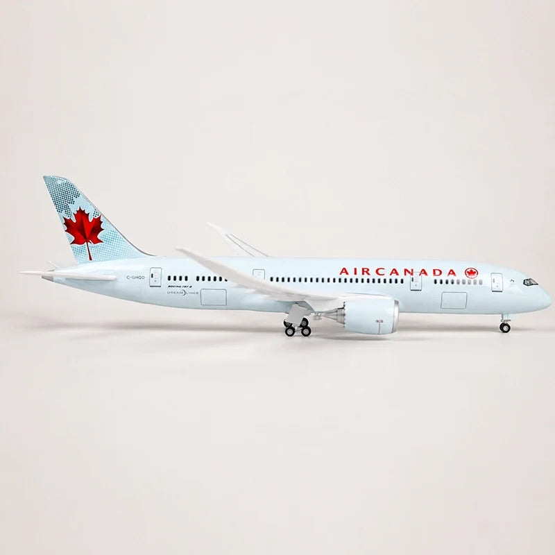 Air Canada Boeing 787 1:130 Scale Model — view 7