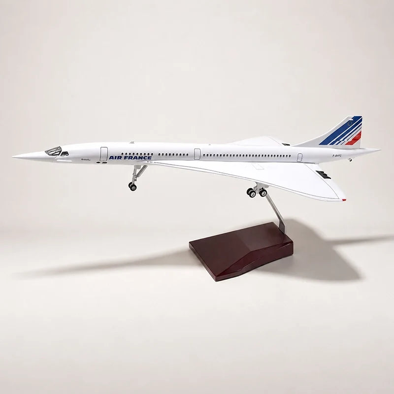 Air France Concorde 1:125 Scale Model — view 3
