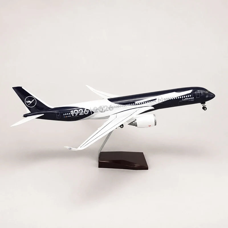 Lufthansa Airbus A350 100 Years Edition 1:142 Scale Model — view 2
