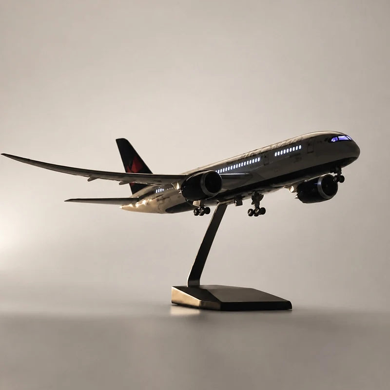 Air Canada Boeing 787 1:130 Scale Model — view 5