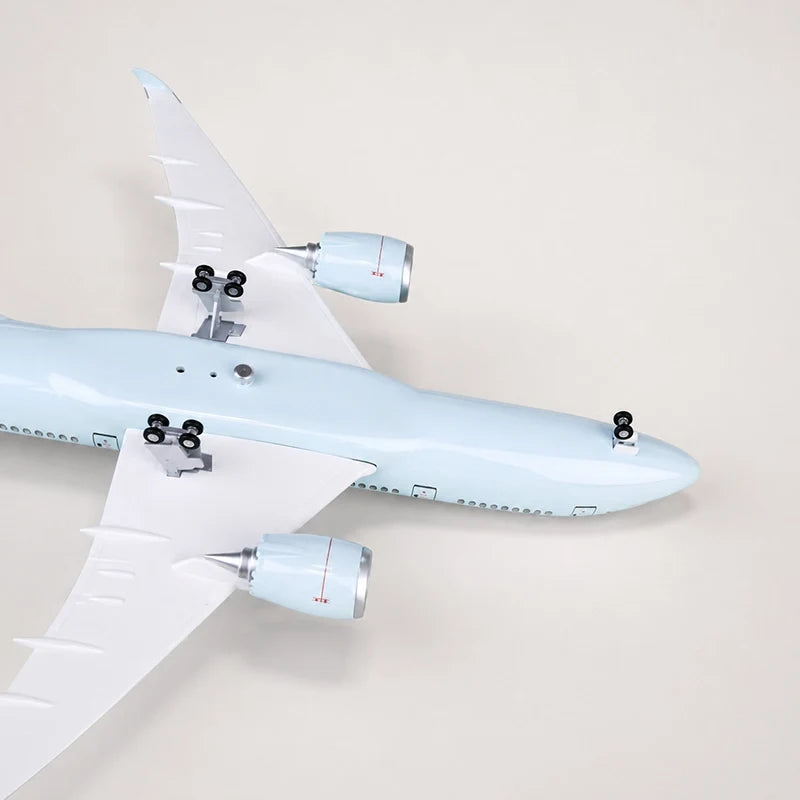 Air Canada Boeing 787 1:130 Scale Model — view 10