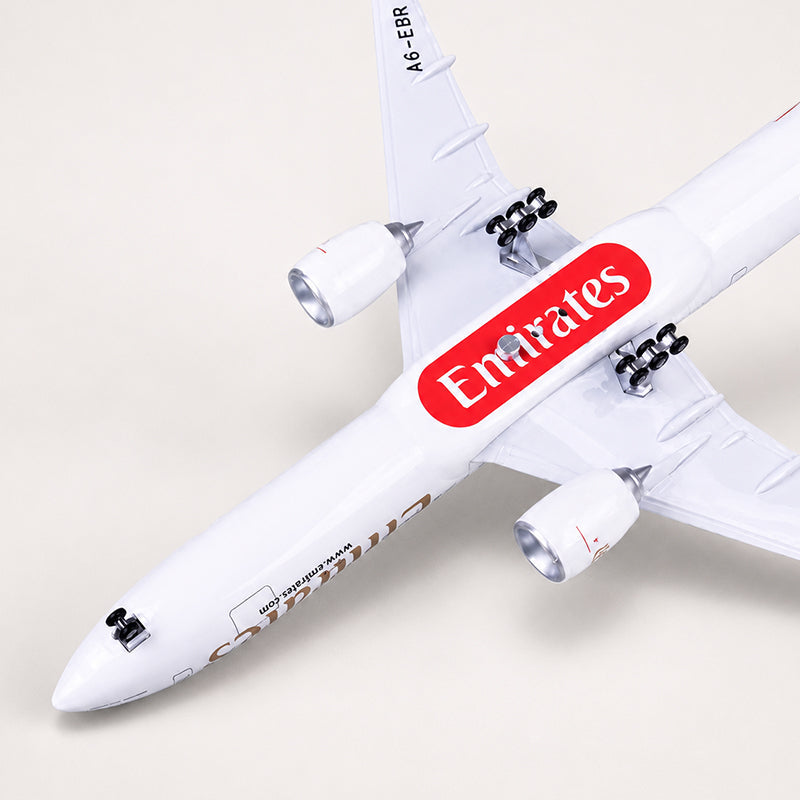 Emirates Boeing 777-300ER 1:157 Scale Model — view 7