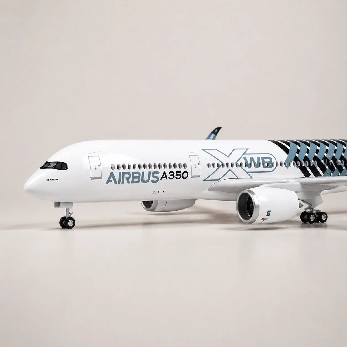 Airbus A350 XWB Prototype Carbon Fibre Livery 1:142 Scale Model — view 7