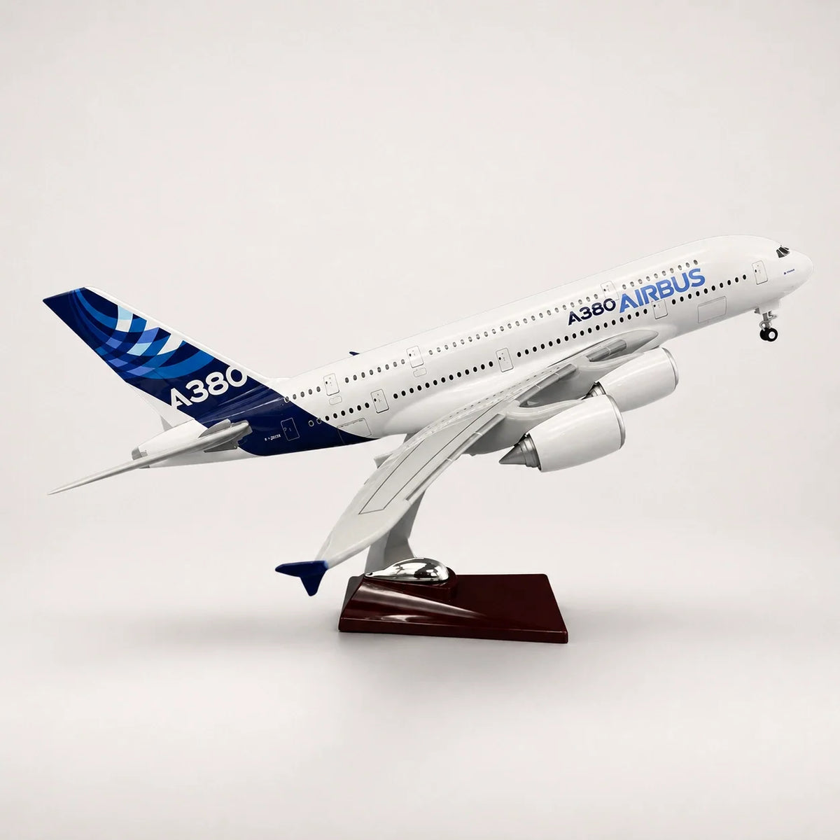 Airbus A380 Prototype 1:160 Scale Model — view 2
