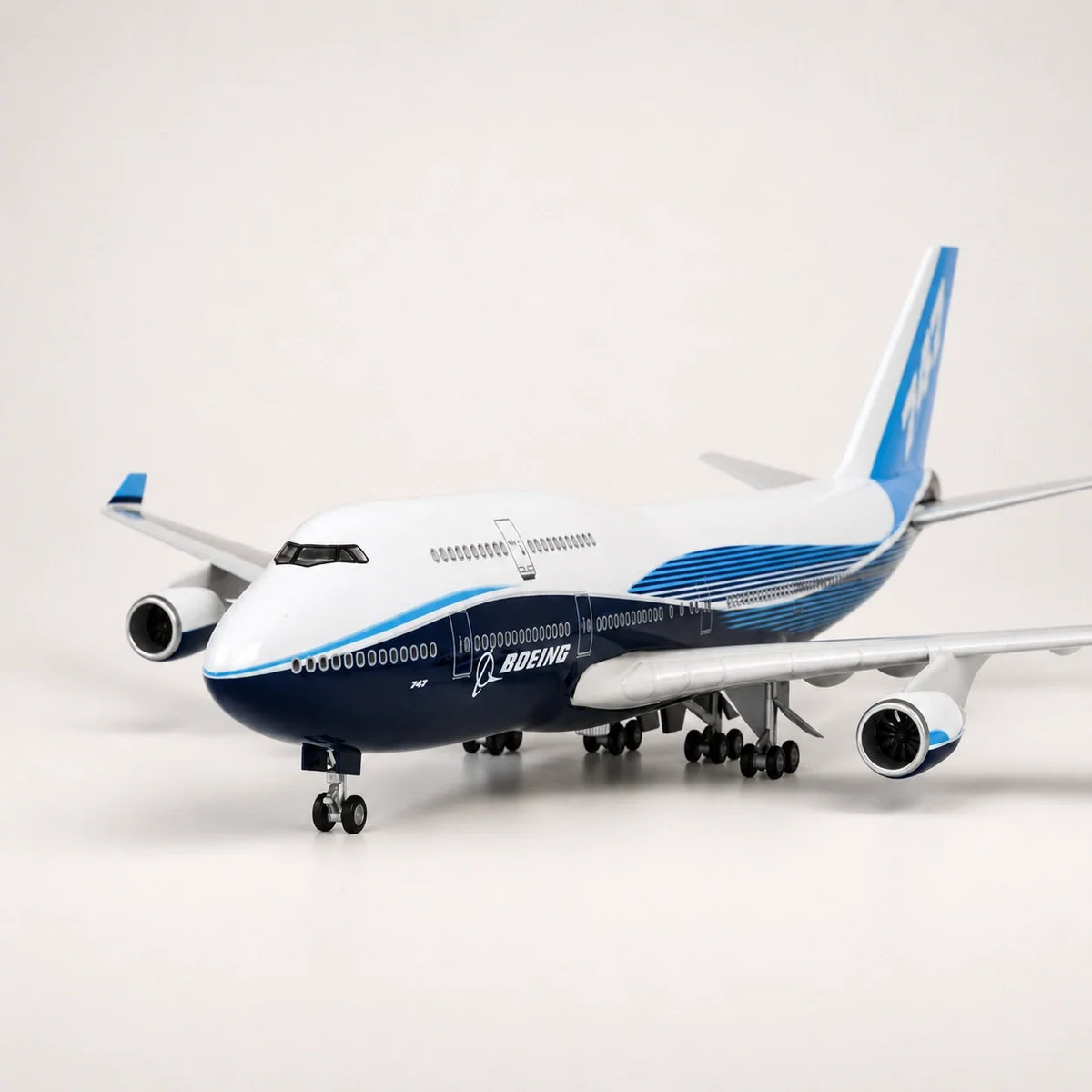 Boeing 747 Prototype 1:150 Scale Model — view 12