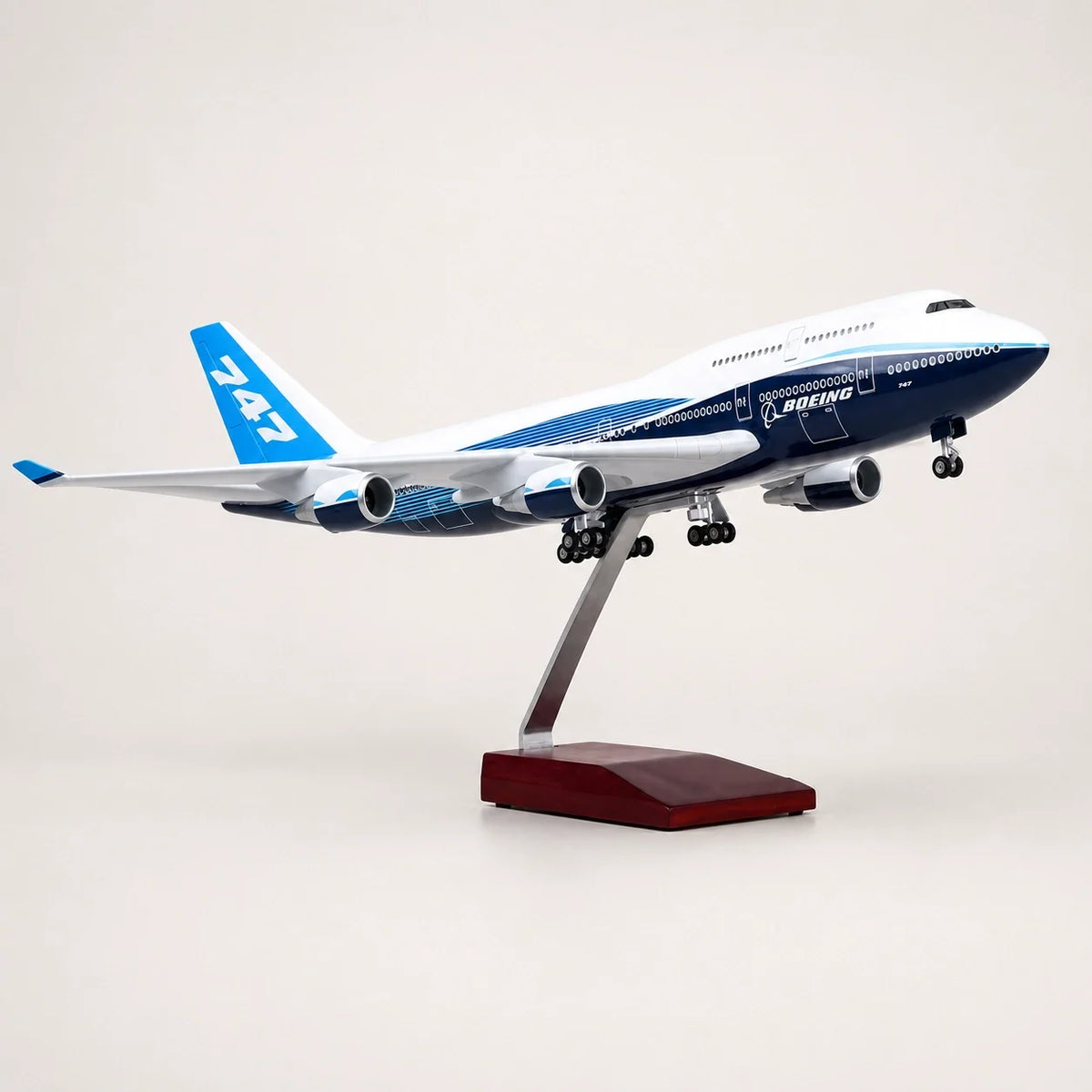 Boeing 747 Prototype 1:150 Scale Model — view 5