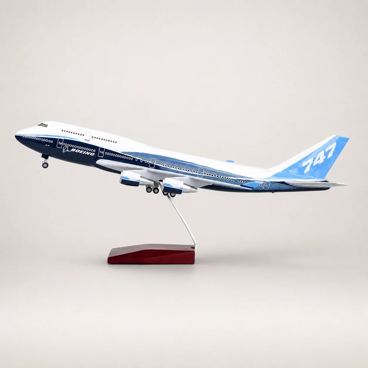Boeing 747 Prototype 1:150 Scale Model — view 4