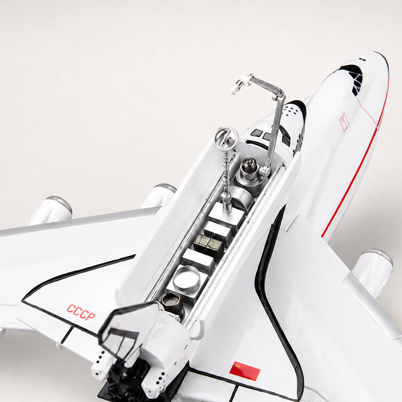 Antonov An-225 Mriya with Buran Space Shuttle 1:200 Scale Model — view 8