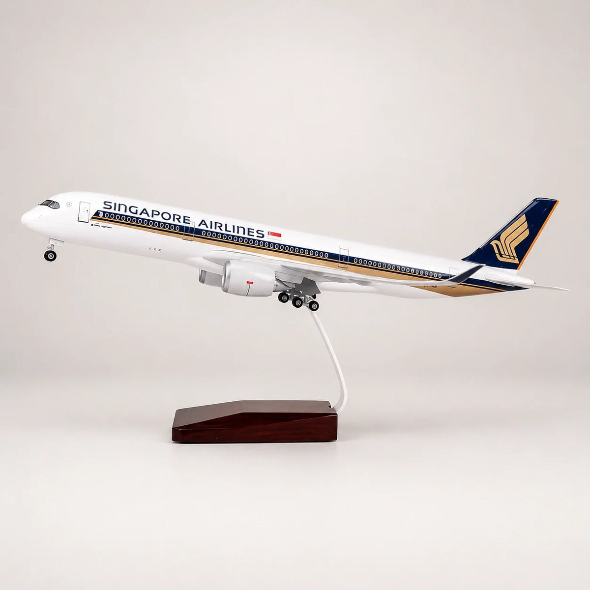 Singapore Airlines Airbus A350 1:142 Scale Model