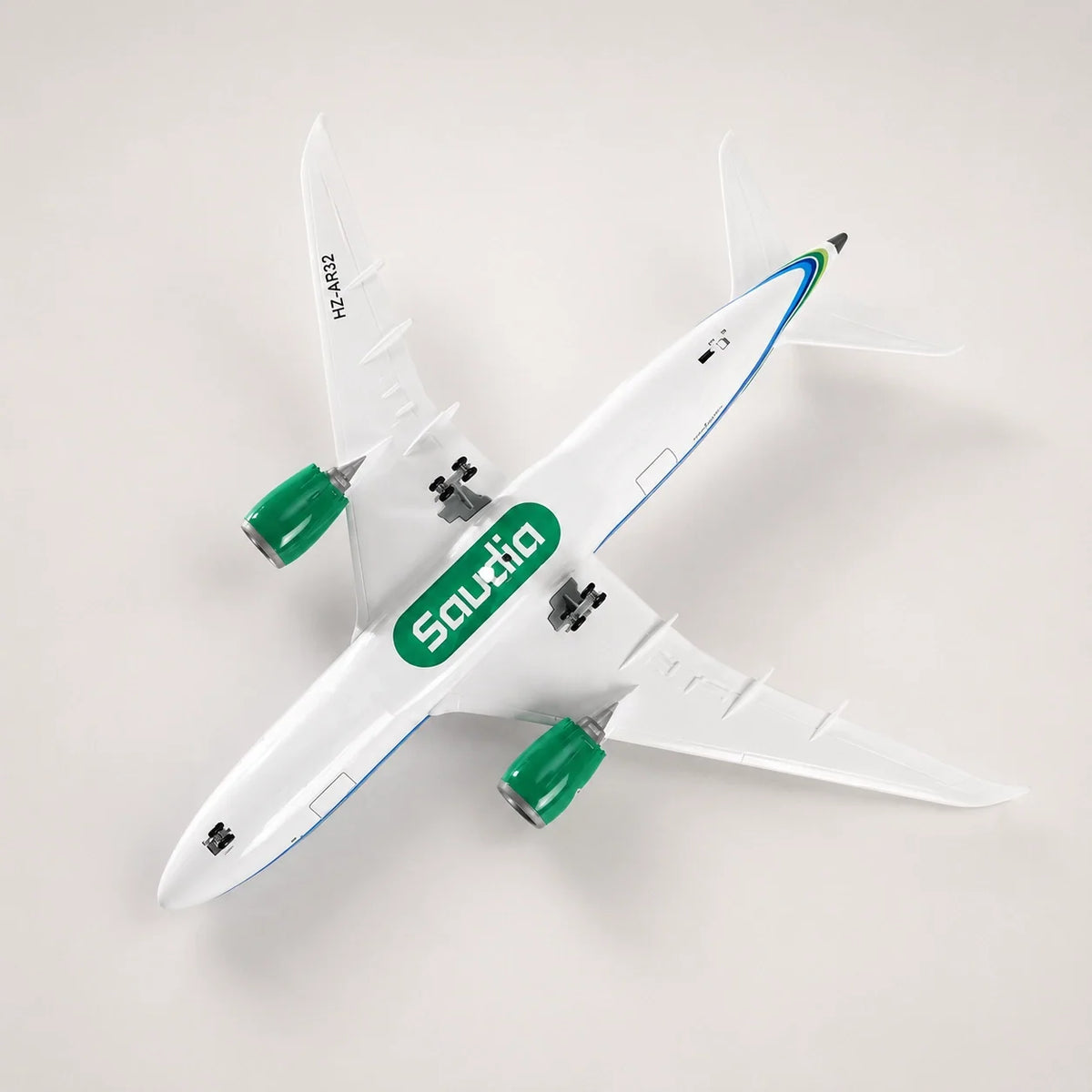 Saudia Boeing 787 Dreamliner 1:130 Scale Model — view 7