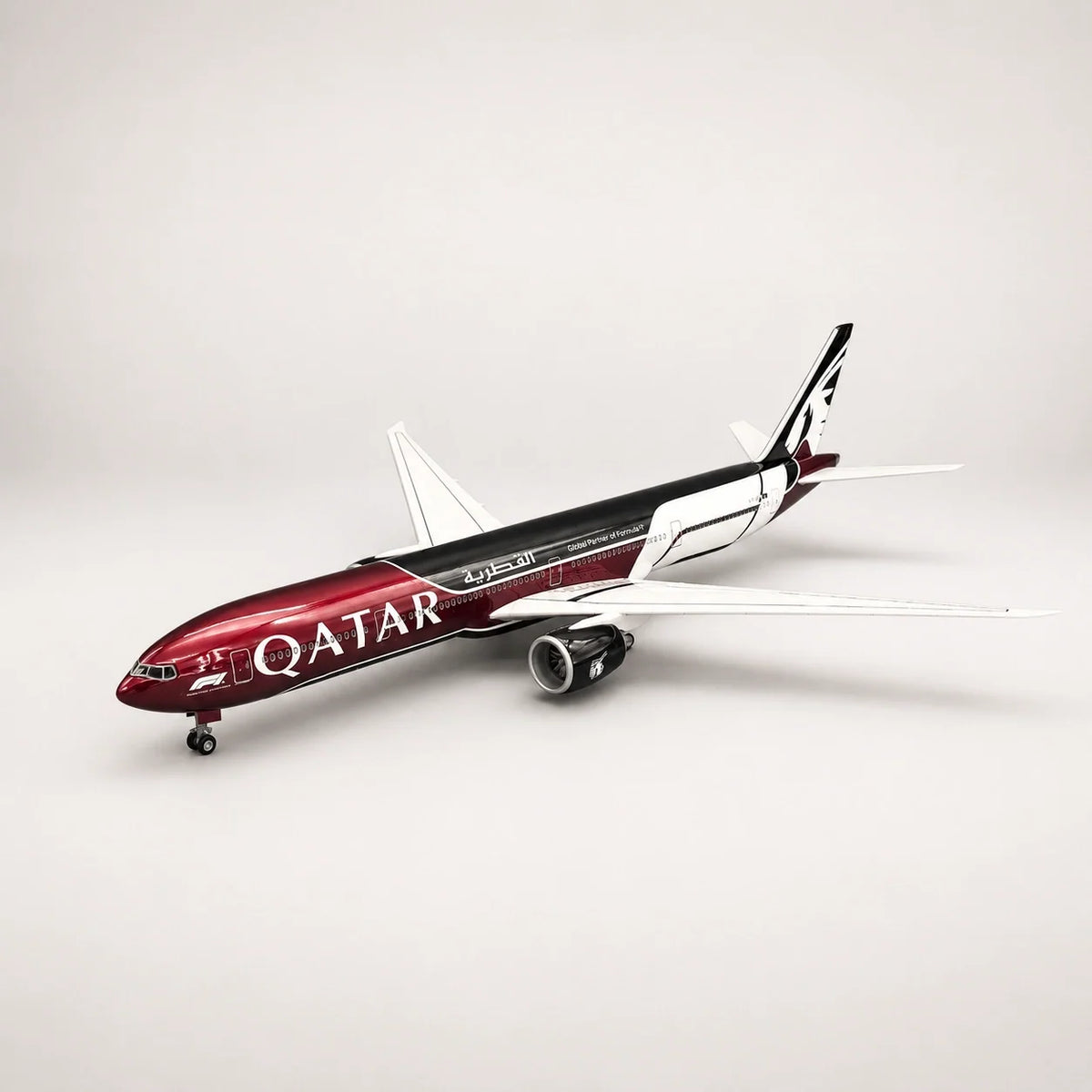 Qatar Airways Boeing 777 Formula 1 Edition 1:157 Scale Model — view 6