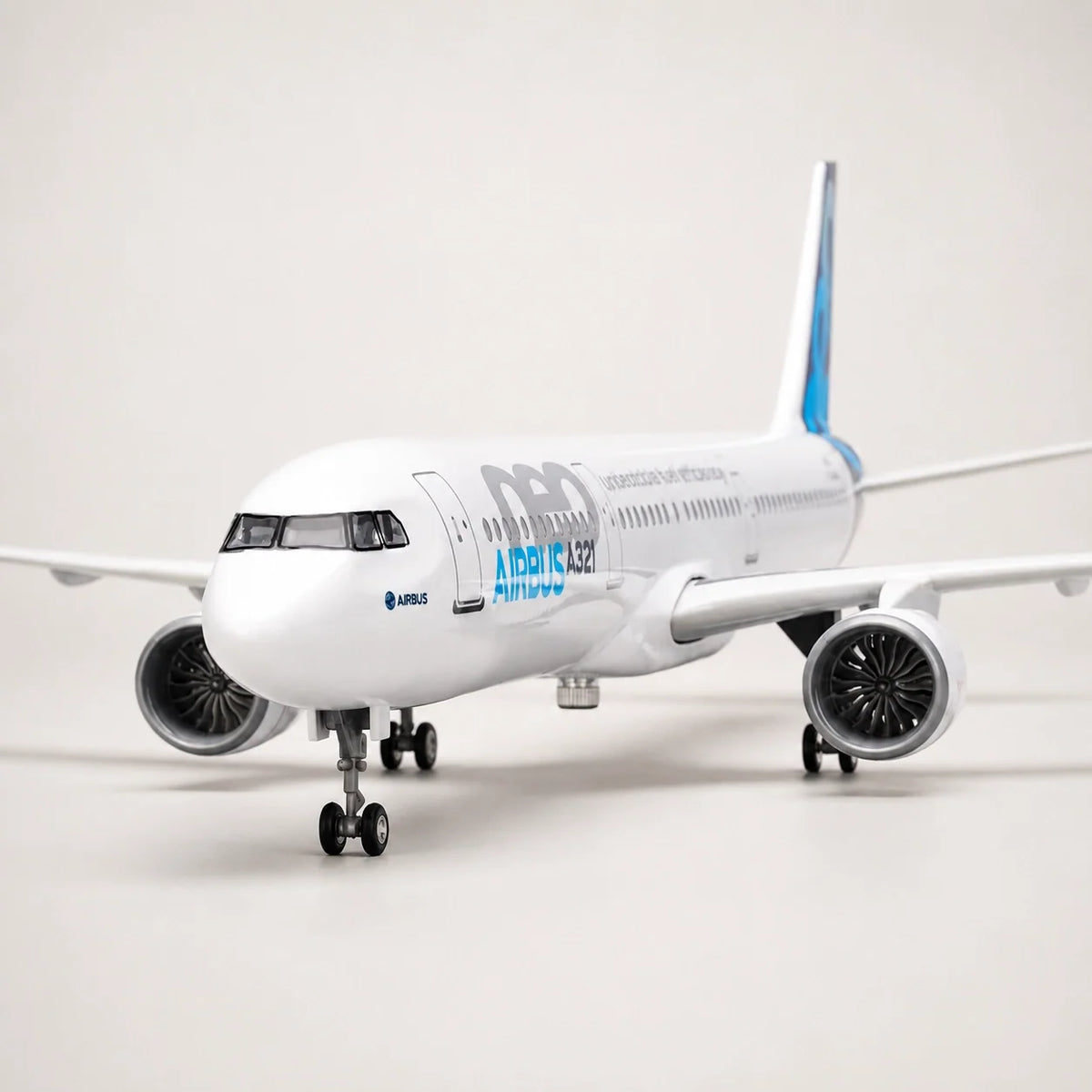Airbus A321neo Prototype 1:100 Scale Model — view 8