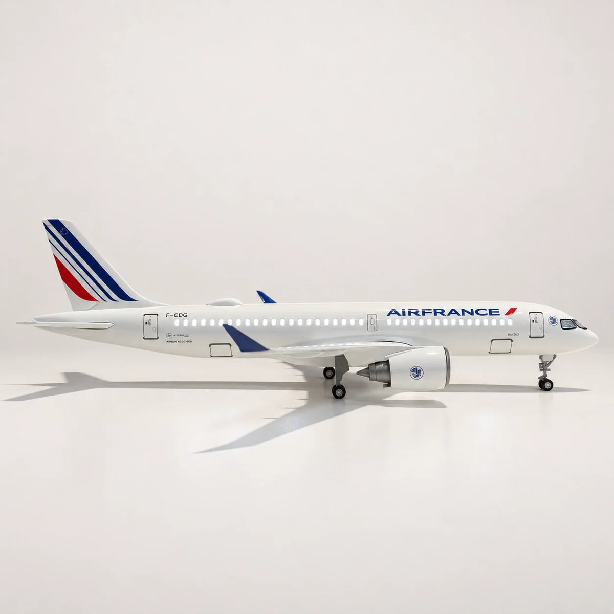 Air France Airbus A220-300 1:100 Scale Model — view 7