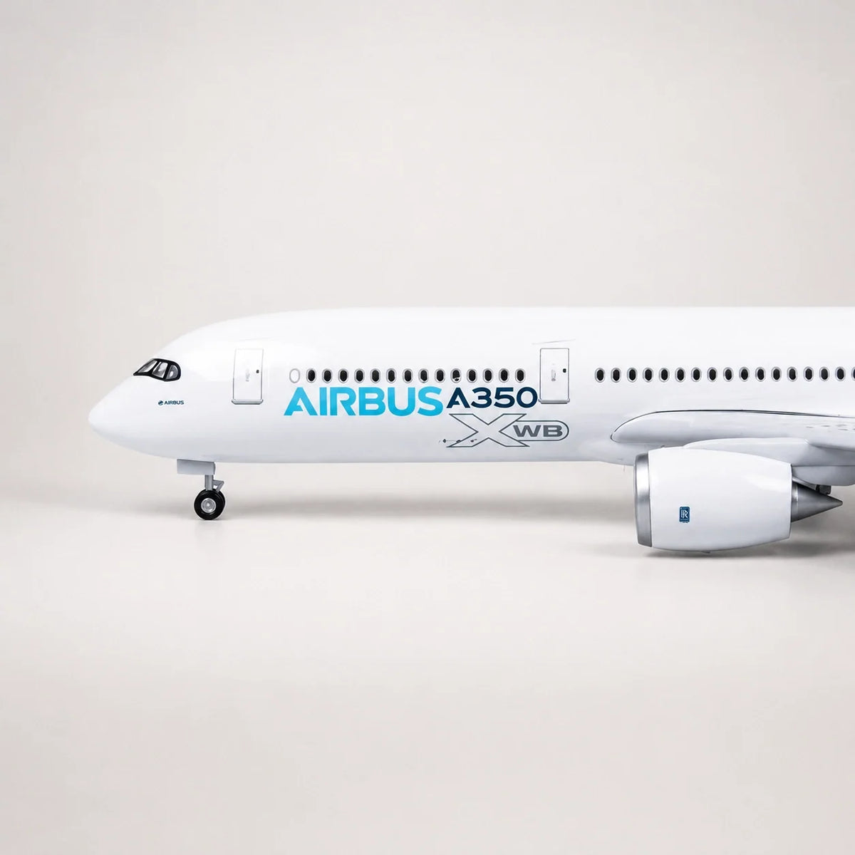 Airbus A350 XWB Prototype 1:142 Scale Model — view 9