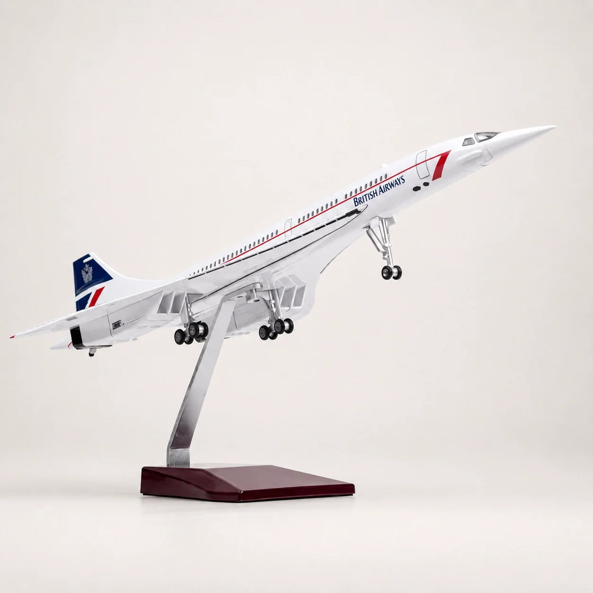 Singapore Airlines Concorde 1:125 Scale Model — view 4
