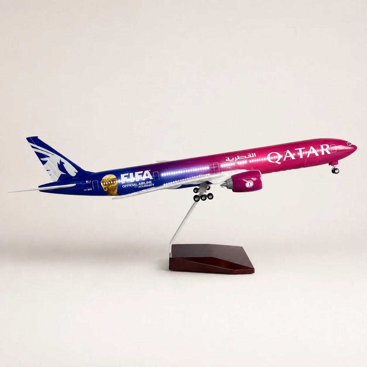 Qatar Airways Boeing 777 FIFA World Cup Edition 2026 1:157 Scale Model — view 7