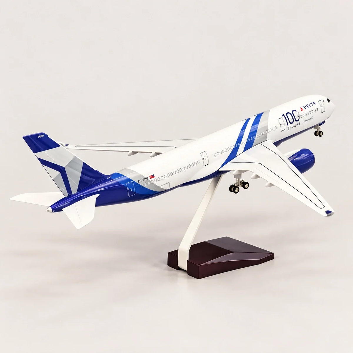 Delta Air Lines Airbus A350 100th Anniversary Edition 1:142 Scale Model — view 6