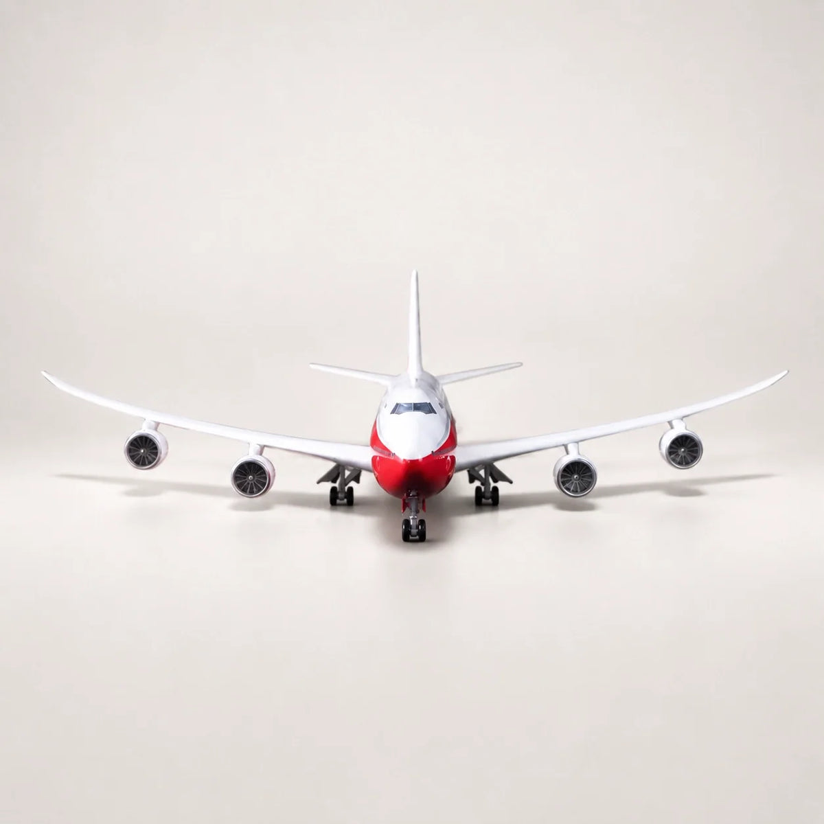 Boeing 747-8 Intercontinental Prototype 1:150 Scale Model — view 9