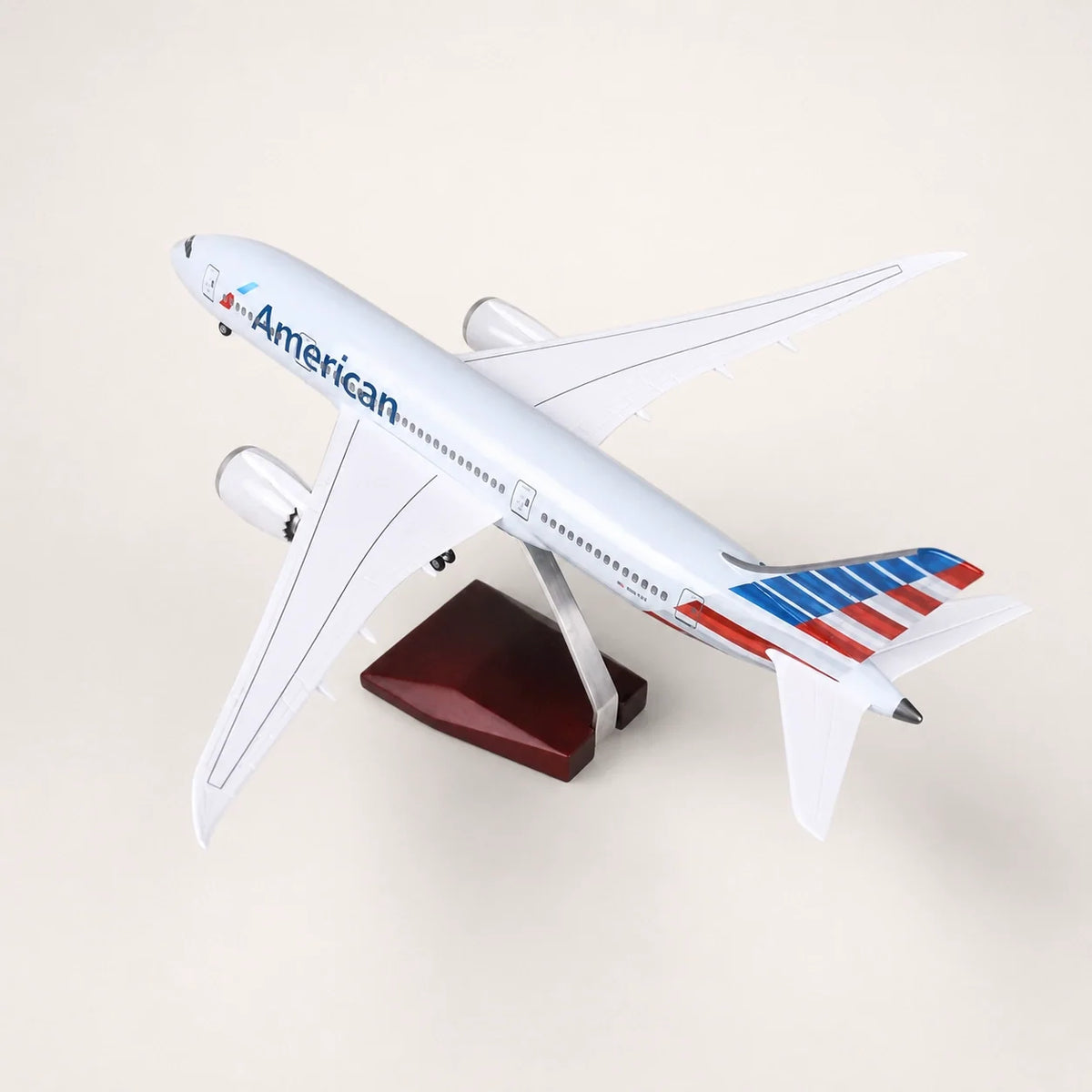 American Airlines Boeing 787 Dreamliner 1:130 Scale Model — view 3
