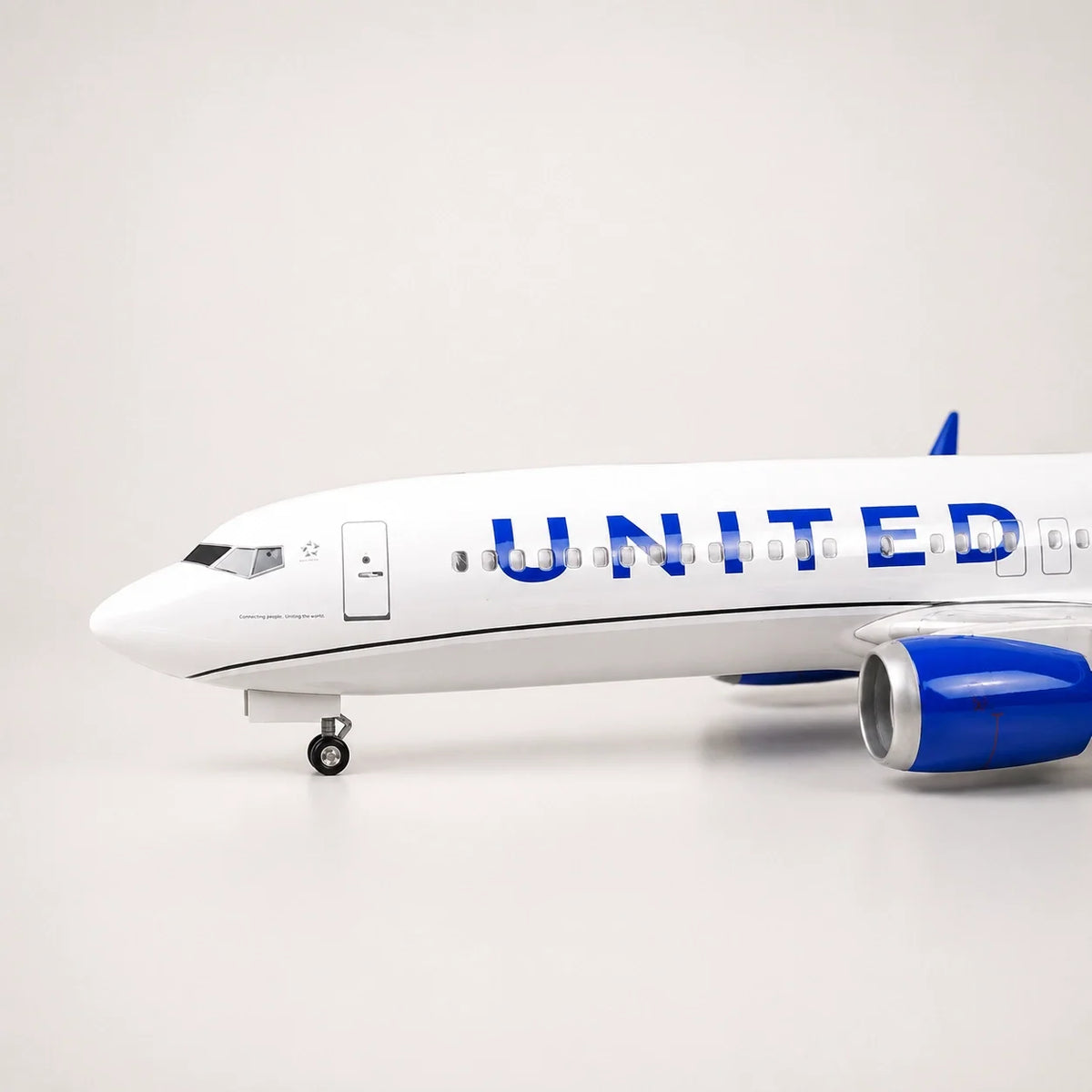 United Airlines Boeing 737 1:85 Scale Model — view 8