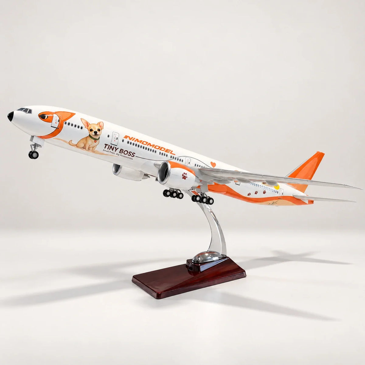 Tiny Boss Boeing 777-300ER · NimoModel Original 1:157 Scale Model — view 10