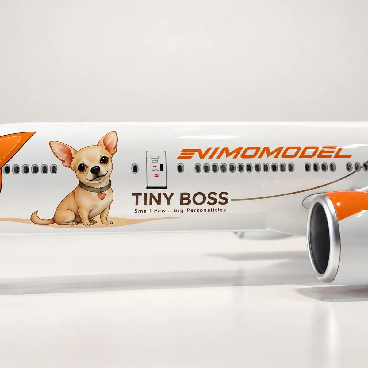 Tiny Boss Boeing 777-300ER · NimoModel Original 1:157 Scale Model — view 9