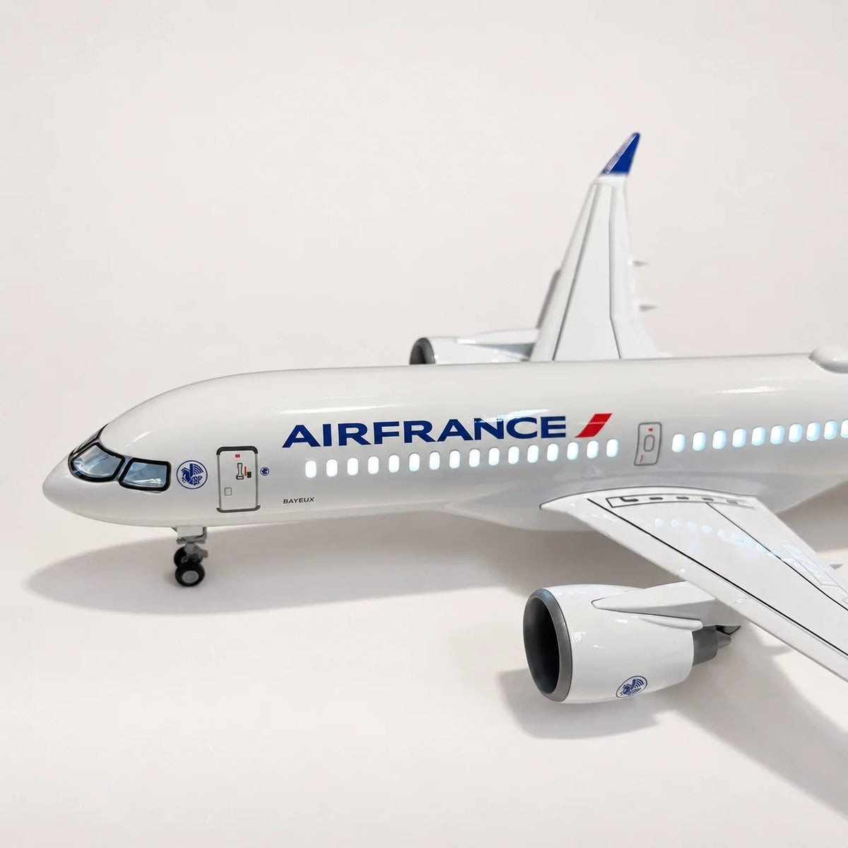 Air France Airbus A220-300 1:100 Scale Model — view 13