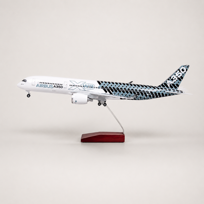Airbus A350 XWB Prototype Carbon Fibre Livery 1:142 Scale Model