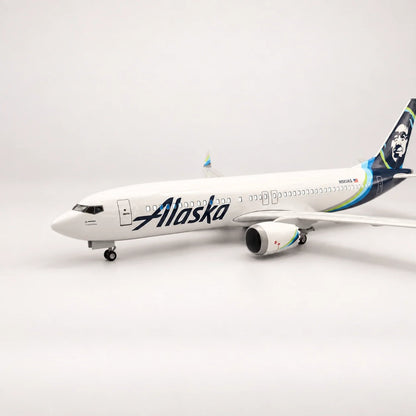 Alaska Airlines Boeing 737 1:85 Scale Model — view 7