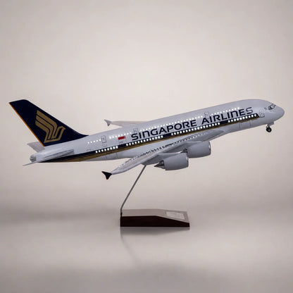 Singapore Airlines Airbus A380 1:160 Scale Model — view 3