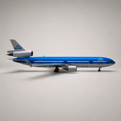 KLM Royal Dutch Airlines McDonnell Douglas MD-11 1:130 Scale Model — view 8