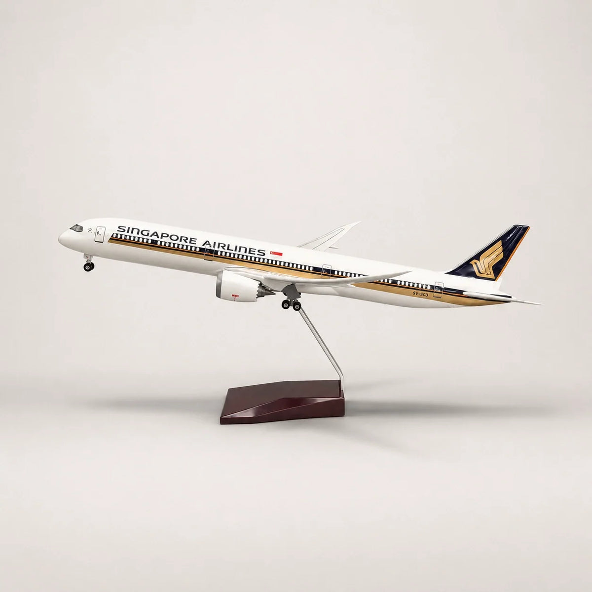 Singapore Airlines Boeing 787-10 1:145 Scale Model