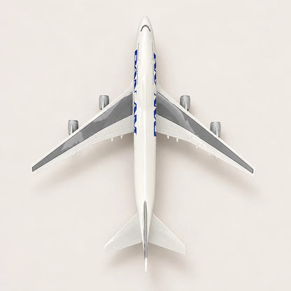 Pan American World Airways Boeing 747-400 1:150 Scale Model — view 13
