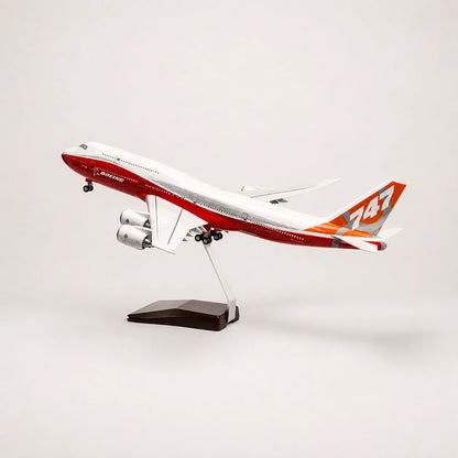 Boeing 747-8 Intercontinental Prototype 1:150 Scale Model — view 3
