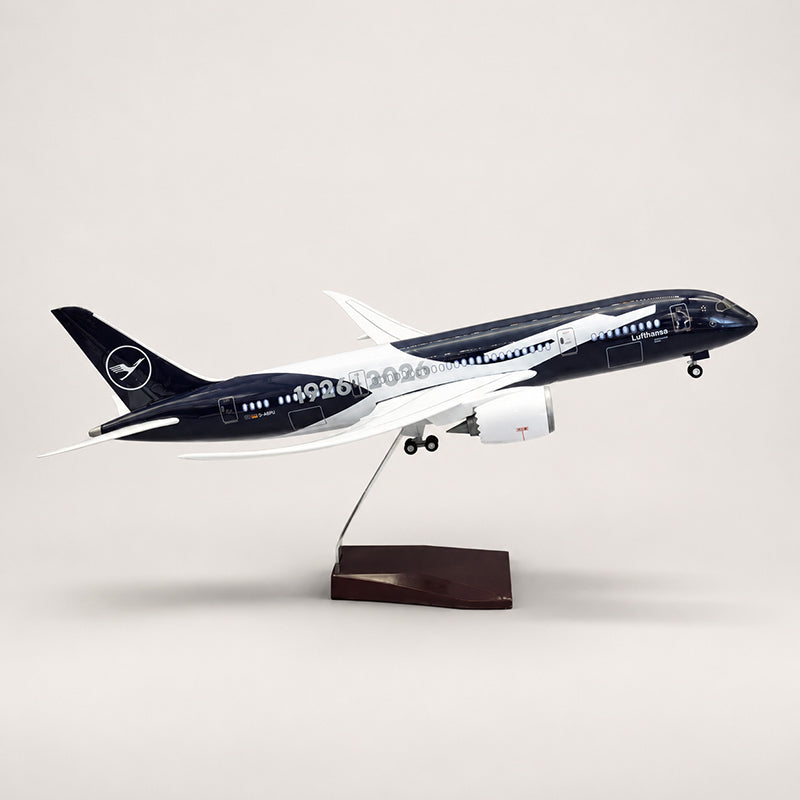 Lufthansa Boeing 787-9 100 Years Edition 1:145 Scale Model — view 4