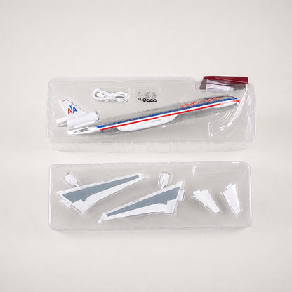 American Airlines McDonnell Douglas MD-11 1:130 Scale Model — view 8