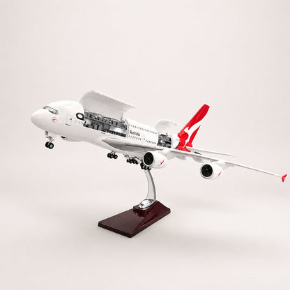 Qantas Airbus A380 1:160 Scale Model — view 8