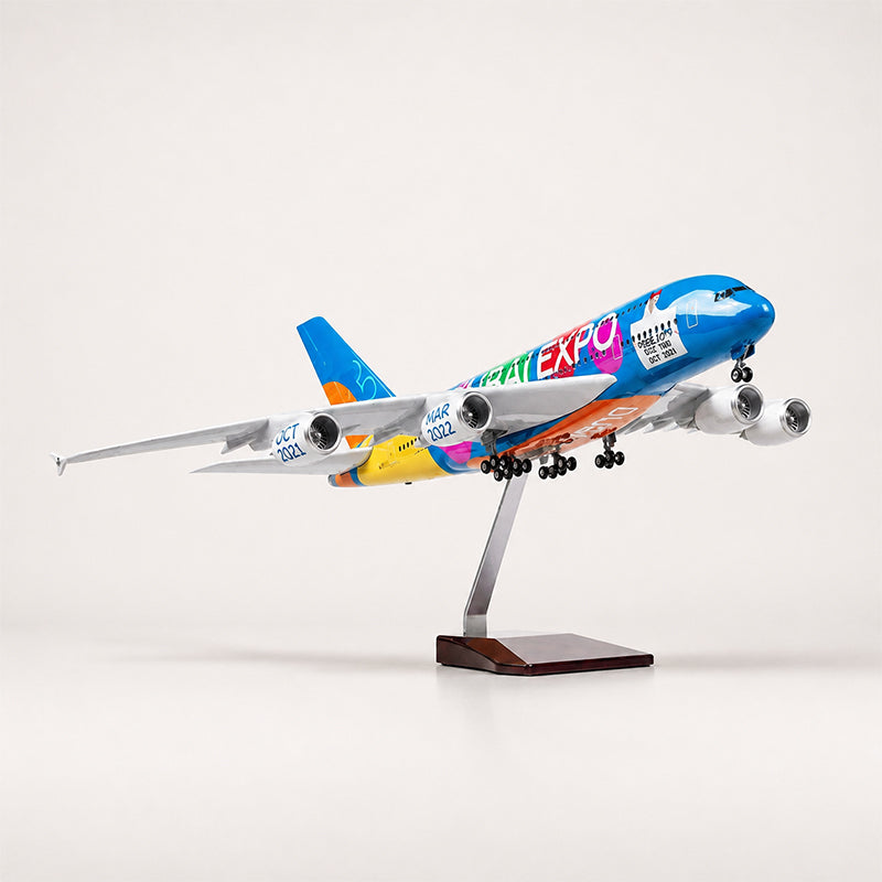 Emirates Airbus A380 Be Part of the Magic 1:160 Scale Model — view 3
