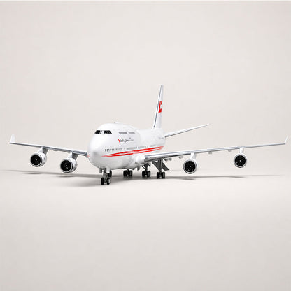 UAE Presidential Flight Boeing 747 1:150 Scale Model — view 7